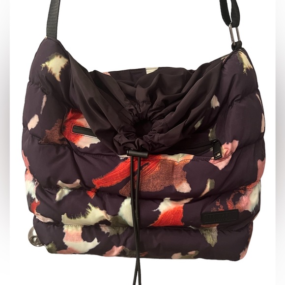 Ted Baker nylon Gianara Forager slouch crossbody messenger large - Picture 2 of 5